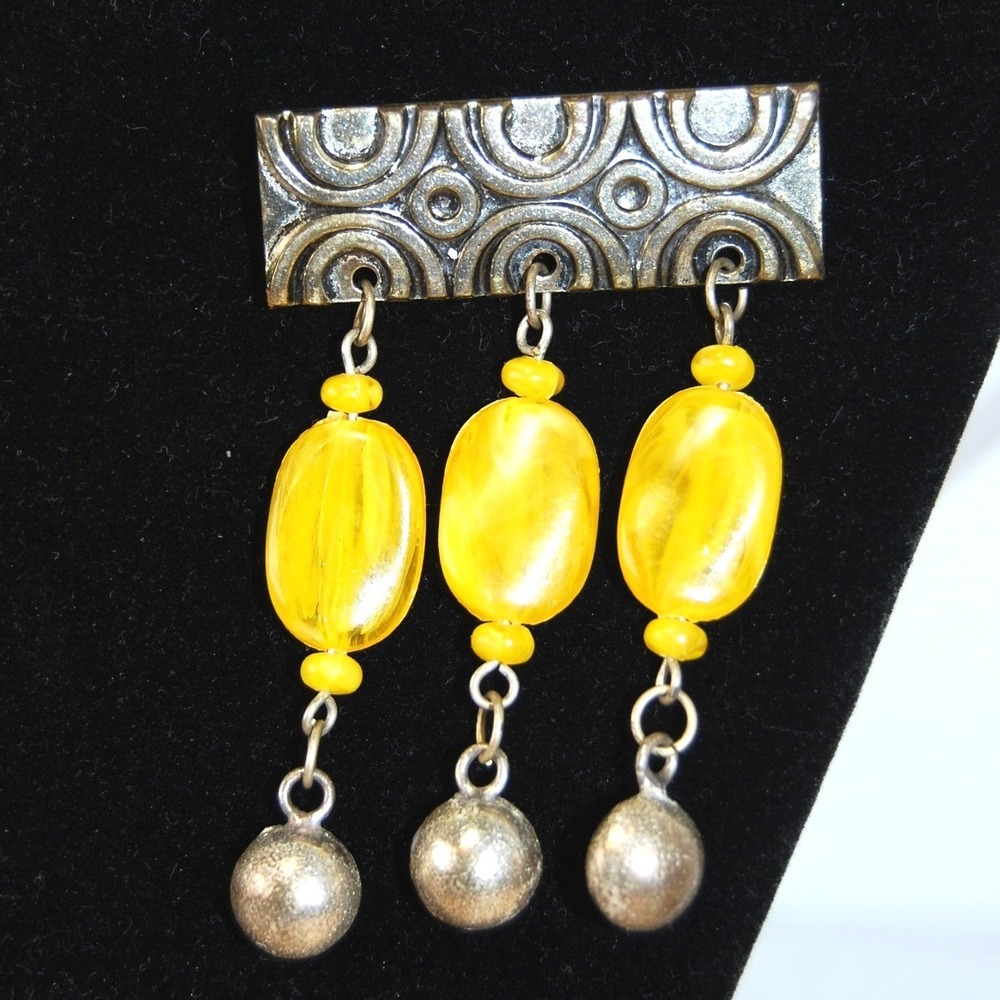 Yellow‎ Brooch Vintage Beaded Dangle Silver-tone Glass bead Statement Jewelry